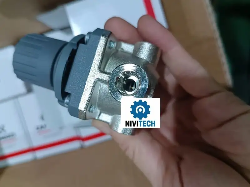 Đồng hồ van khí nén Camozzi M008